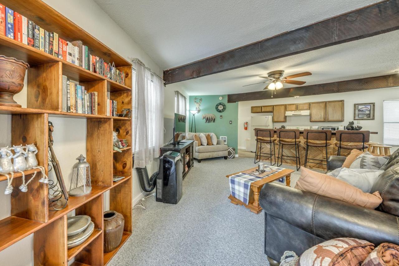 Ruidoso Home With Balcony About 16 Mi To Ski Apache! المظهر الخارجي الصورة